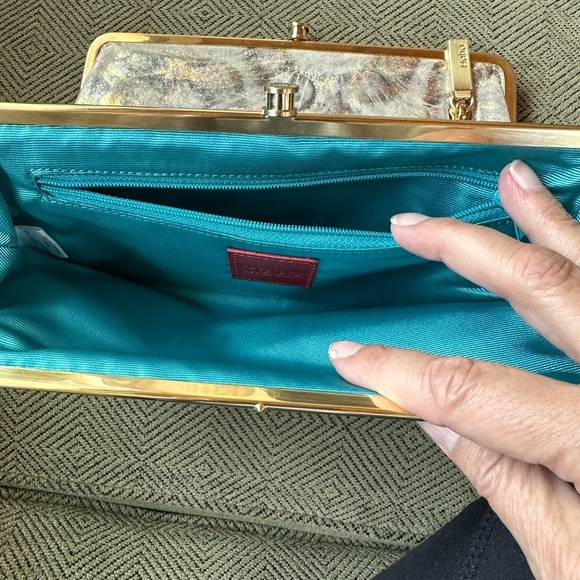 HOBO INTERNATIONAL LAUREN Wallet Vintage Leather Clutch - Picture 7 of 10